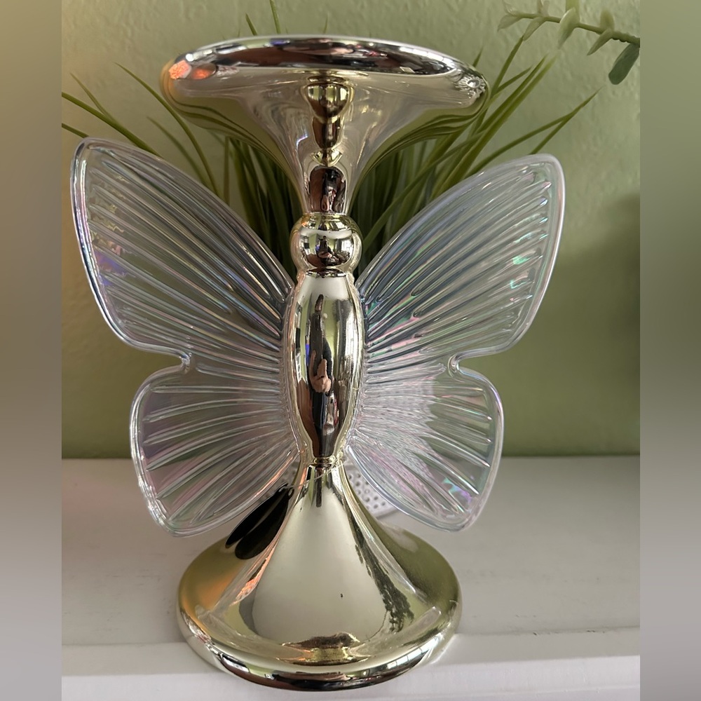 NEW BBW BEAUTIFUL GOLD LIT-UP BUTTERFLY CANDLE PEDESTAL ⭐️⭐️⭐️